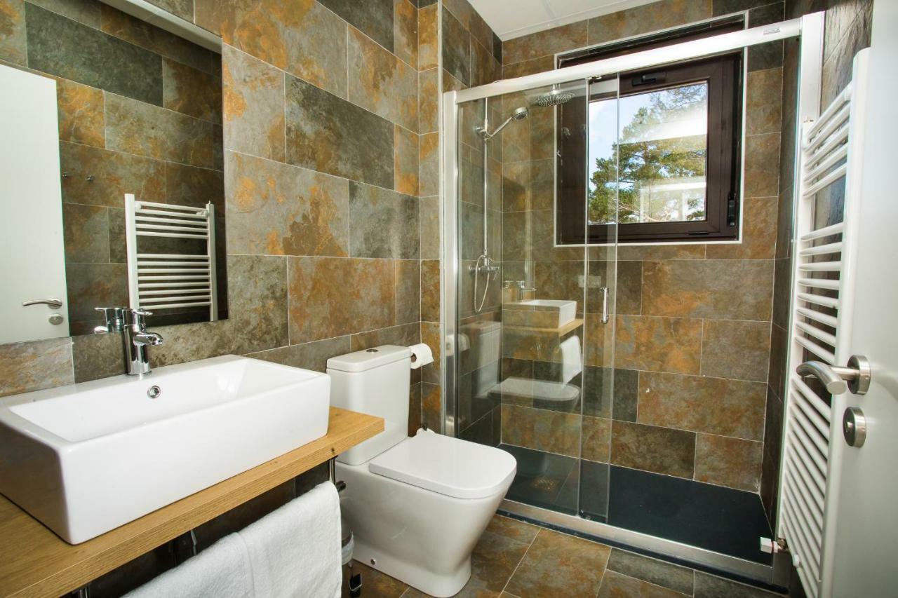 Villa Lucerna Sports & Hotel Resort Vigo de Sanabria Exterior foto