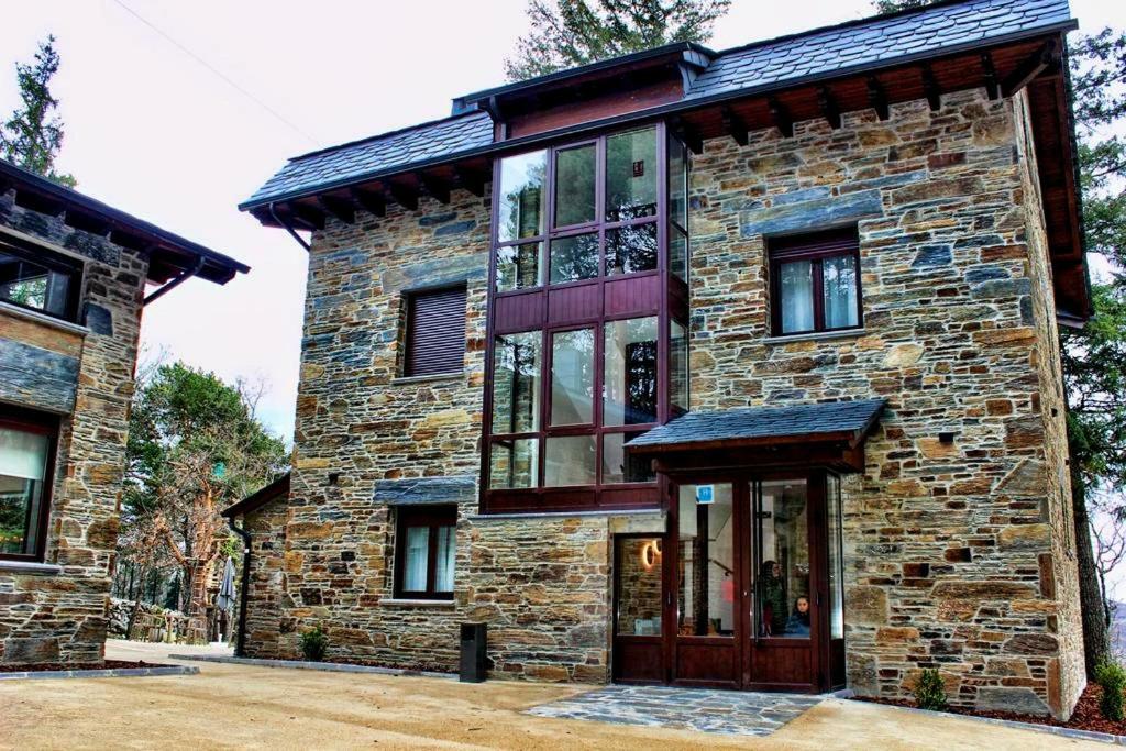 Villa Lucerna Sports & Hotel Resort Vigo de Sanabria Exterior foto